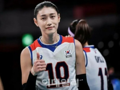 Thể thao - &quot;Nữ thần bóng chuyền số 1 châu Á&quot; nhận giải xuất sắc nhất năm dù đã giải nghệ