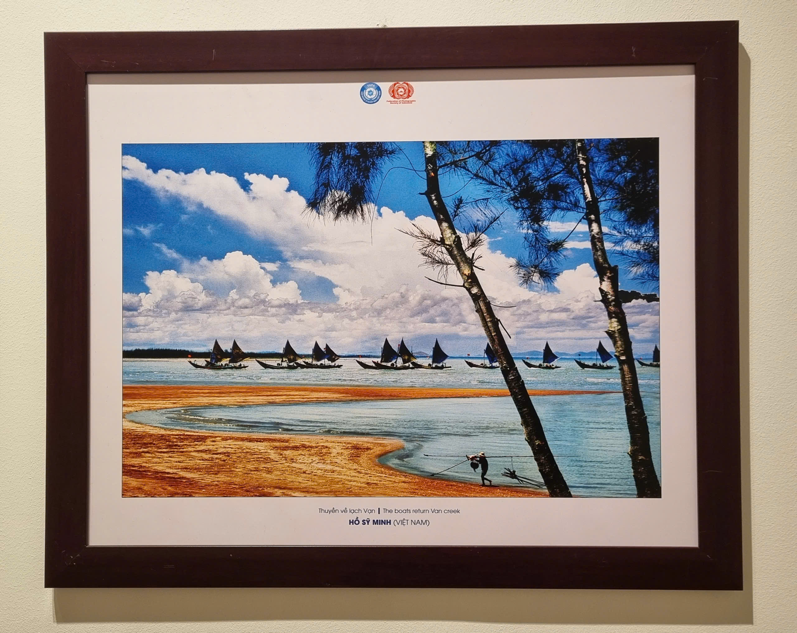 Thưởng lãm 140 ảnh nghệ thuật qua ống kính của các nghệ sĩ Việt Nam và Indonesia - 7