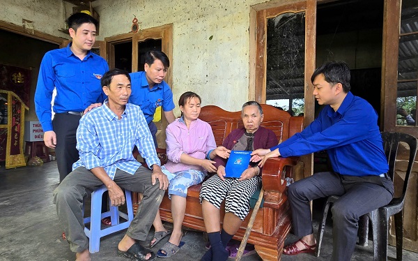 Khát vọng tuổi trẻ Việt Nam qua những mùa gian khó - 1