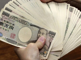 Yên tăng tốc sau cảnh báo cứng rắn từ Ngân hàng Trung ương Nhật Bản