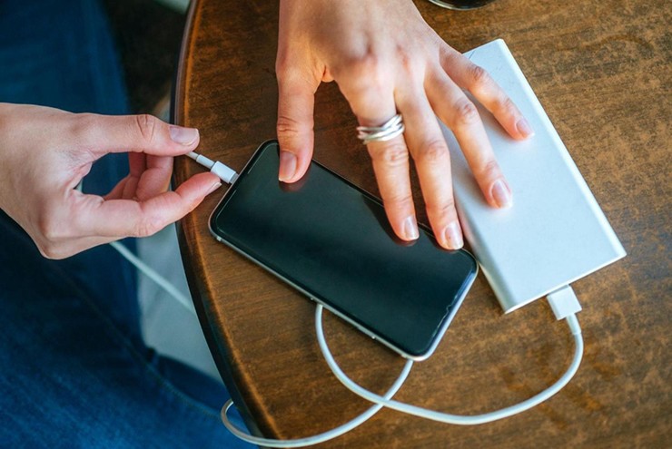 Sạc dự phòng giá rẻ từ Trung Quốc sắp biến mất? - 1