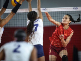 Sao nữ 16 tuổi thay Bích Tuyền dự bóng chuyền SEA Games, lập kỷ lục lịch sử