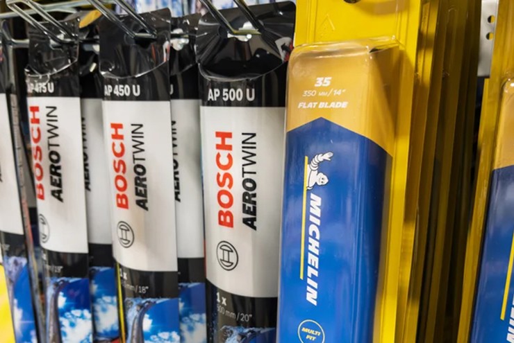 Mẹo tiết kiệm chi phí khi thay cần gạt nước ôtô - 2