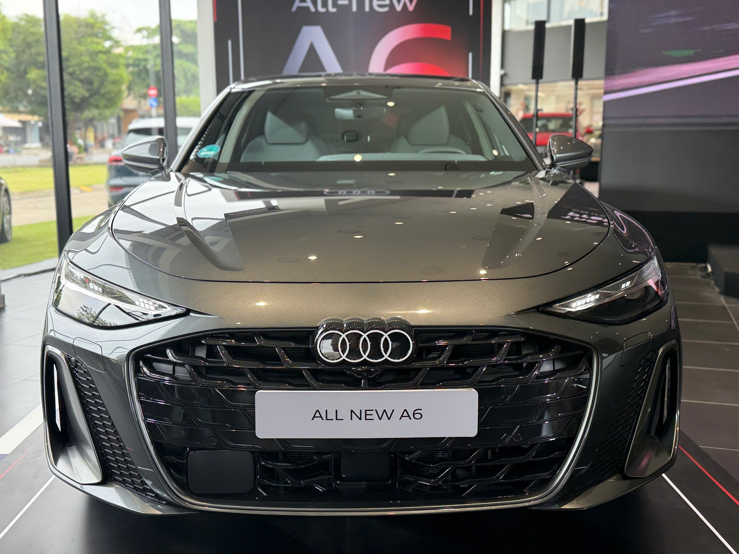 Audi A6 thế hệ mới tại Việt Nam có giá từ 2,799 tỷ đồng - 3