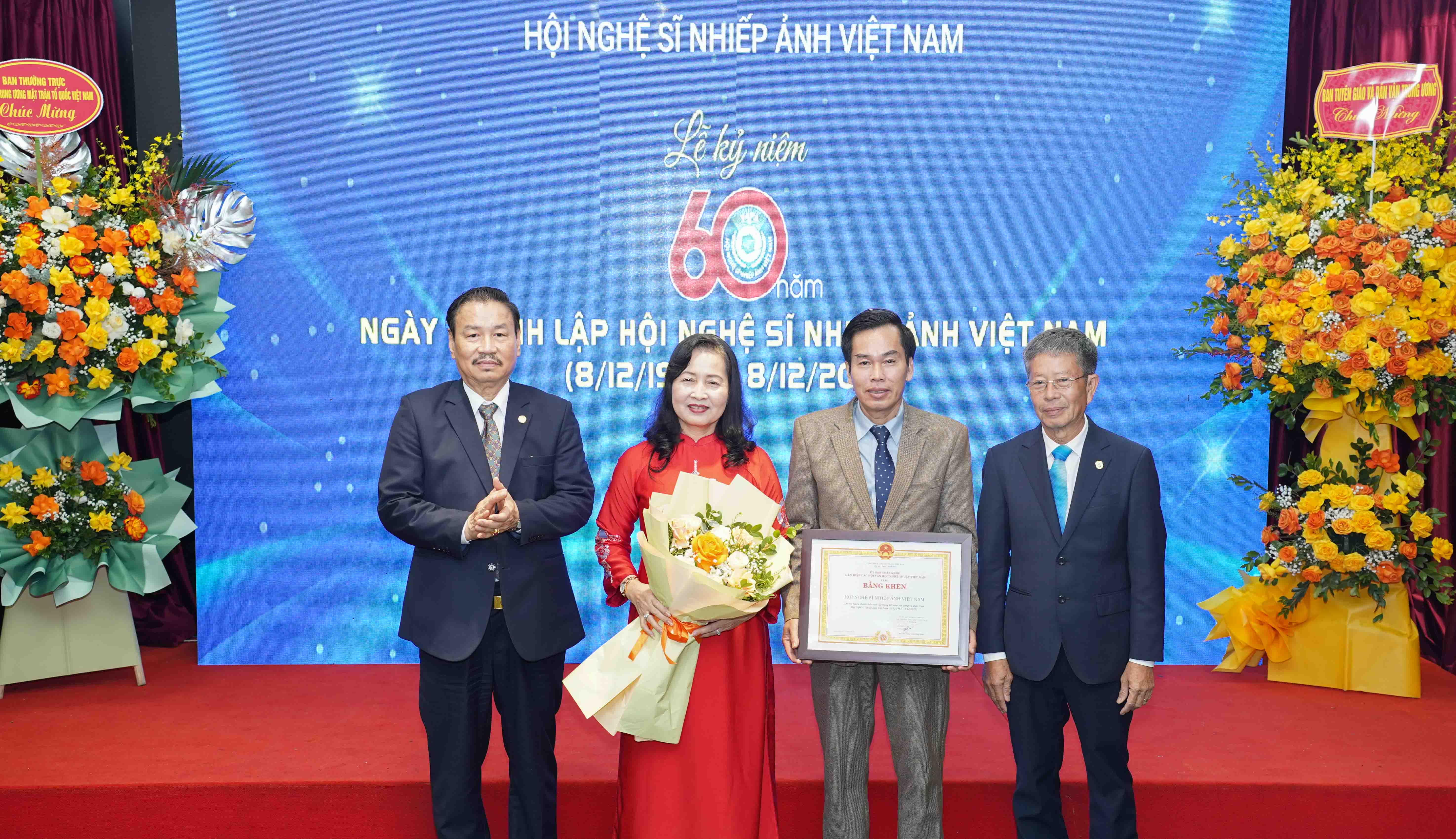 Hội Nghệ sĩ Nhiếp ảnh Việt Nam - 60 năm một chặng đường vẻ vang - 5