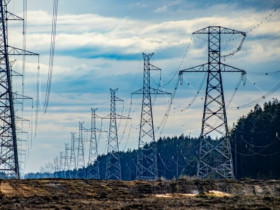 Cơn bão AI 2,5 nghìn tỷ USD: Mỹ có thể cung cấp đủ điện?