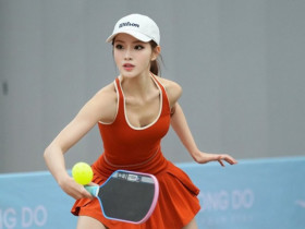 Hoa hậu Ngọc Quỳnh lần đầu vô địch pickleball, Sophia Phương Anh giành giải Hoa khôi