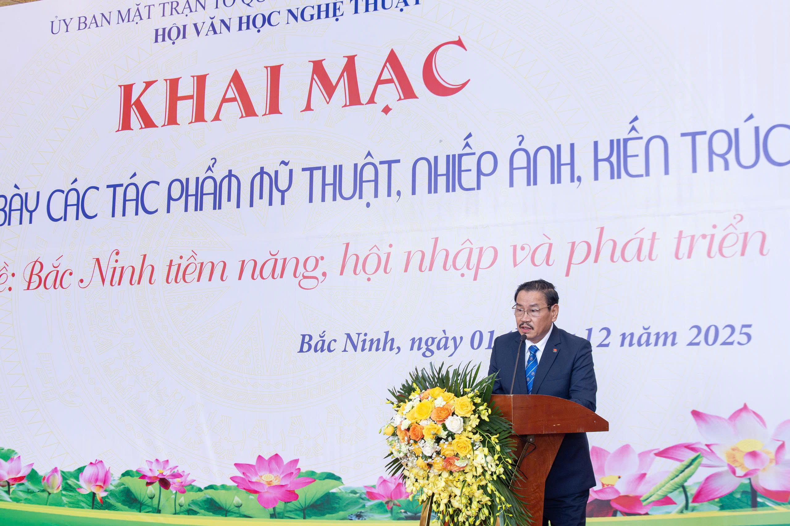 Bắc Ninh hội nhập và phát triển qua lăng kính của mỹ thuật, nhiếp ảnh, kiến trúc - 2