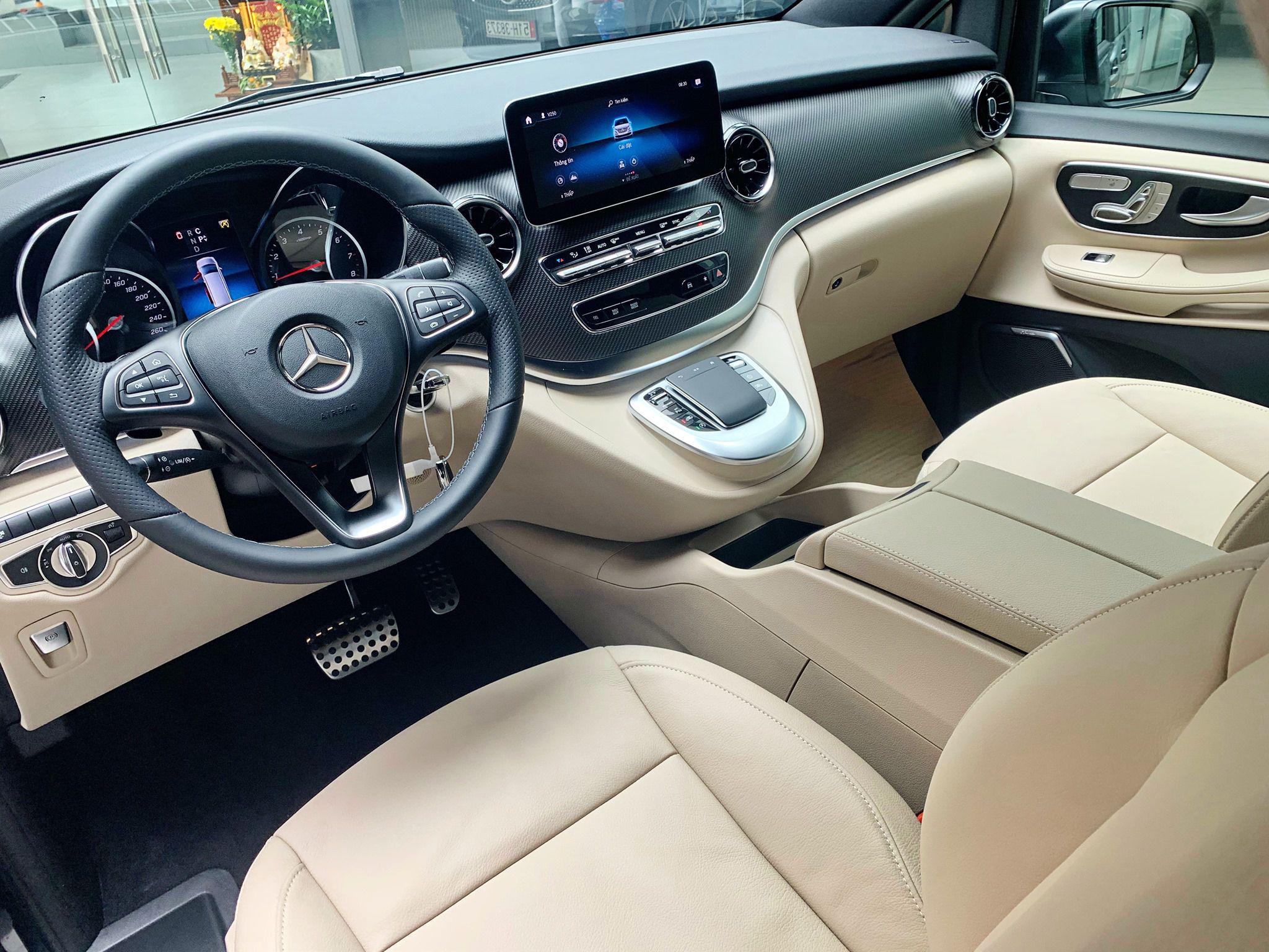 Nên chọn MPV nào trong tầm giá dưới 2,5 tỷ đồng? - 15