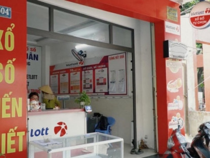 Thông tin doanh nghiệp - Đà Nẵng: U70 về hưu bán vé số Vietlott để… kết nối tình thân