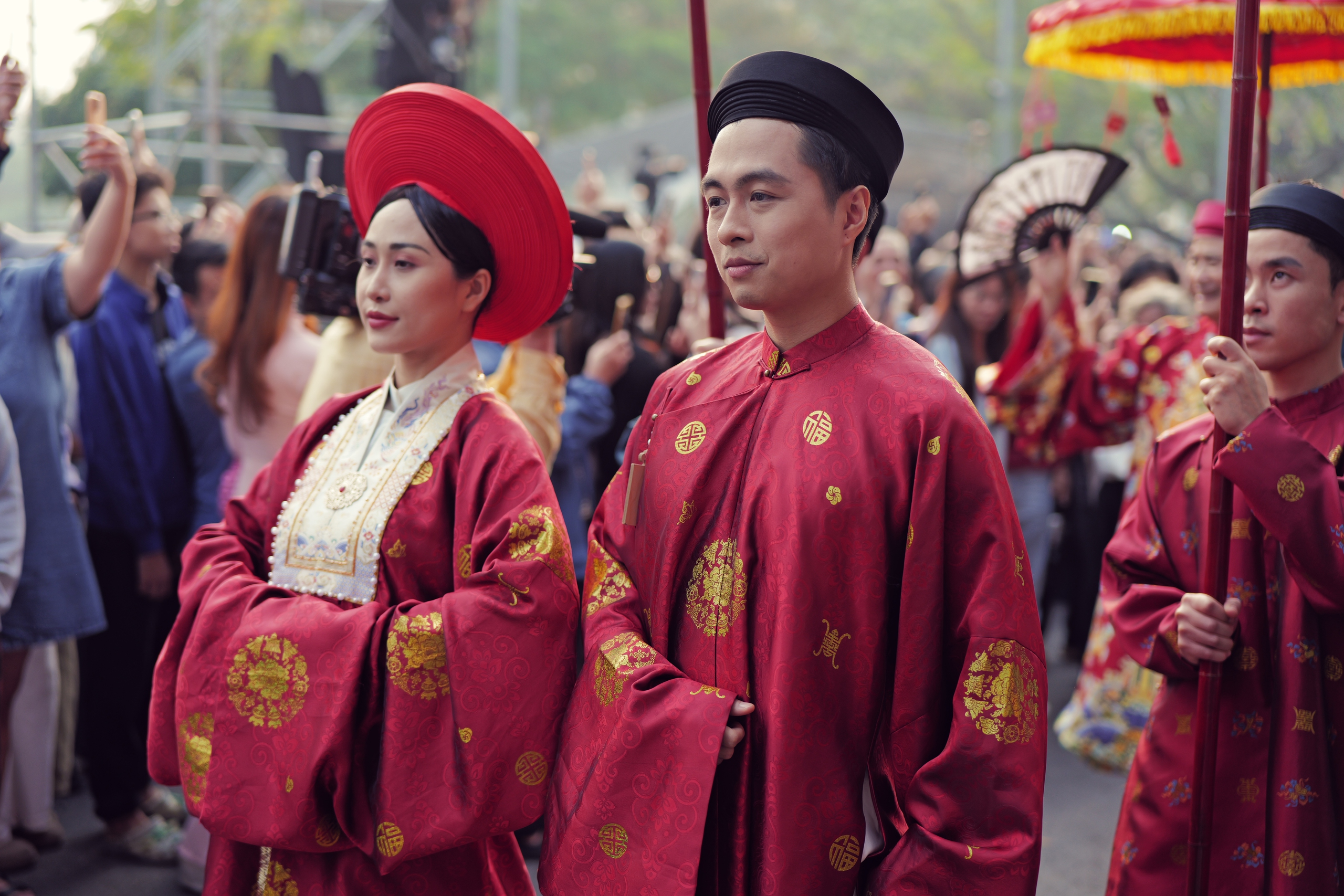 Rực rỡ đoàn rước Việt phục “Bách Hoa Hỷ Sự” tại không gian phố đi bộ Hồ Hoàn Kiếm - 3