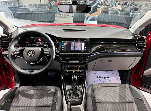 Độc lạ xe châu Âu mà phụ tùng rẻ như xe Nhật tại Việt Nam - 4