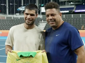 Nóng nhất thể thao sáng 10/12: Alcaraz so tài với Ronaldo 