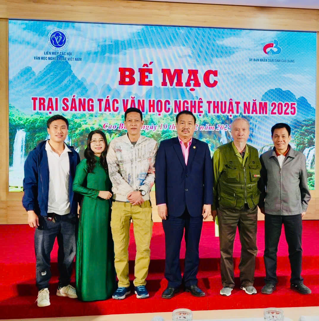 65 tác phẩm ra đời từ Trại sáng tác Văn học nghệ thuật Cao Bằng năm 2025 - 9