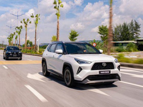 Đây là mẫu xe hybrid đầu tiên được Toyota lắp ráp tại Việt Nam