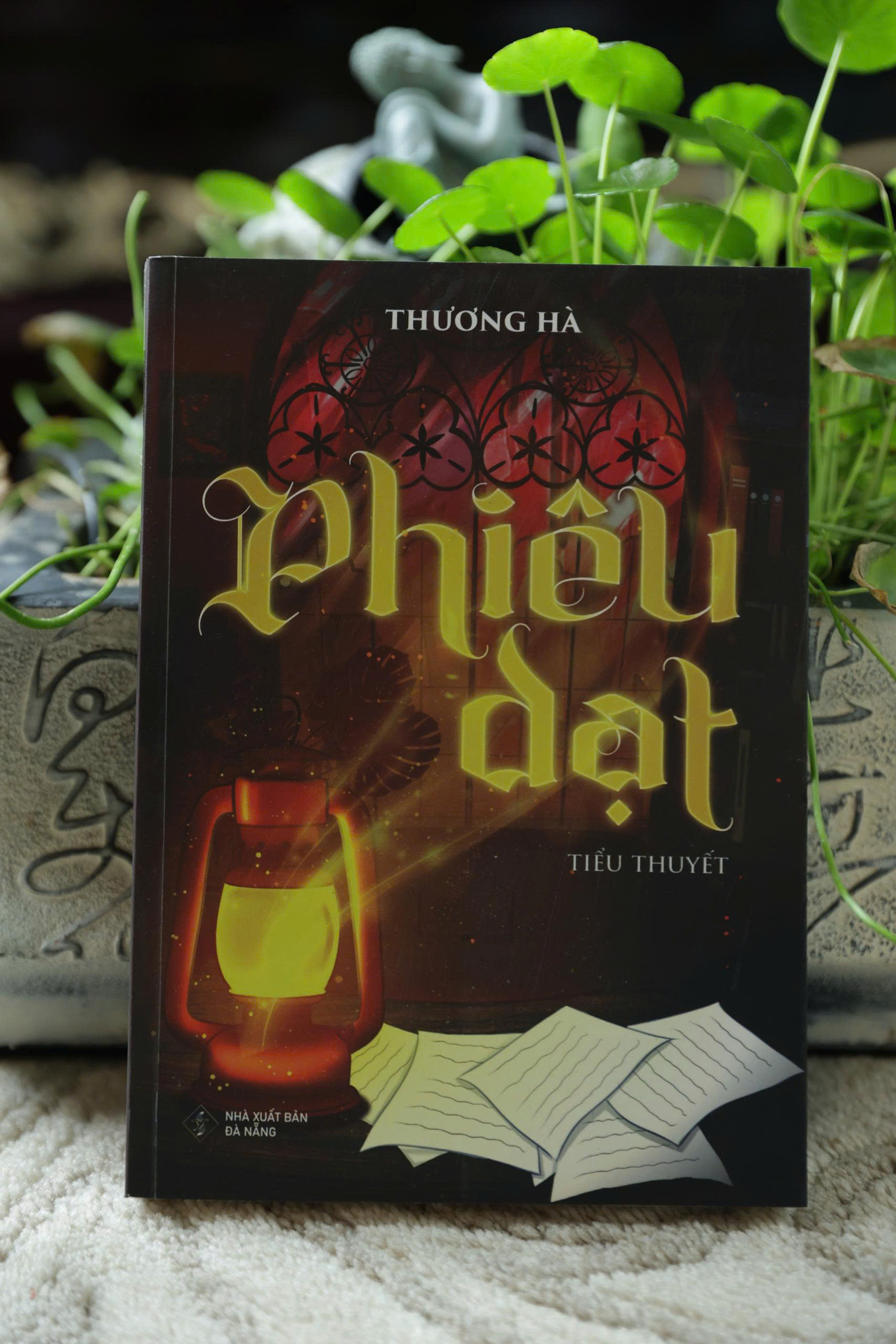 “Phiêu dạt”: Mổ xẻ những vết thương sâu sắc của lịch sử nhân loại - 1