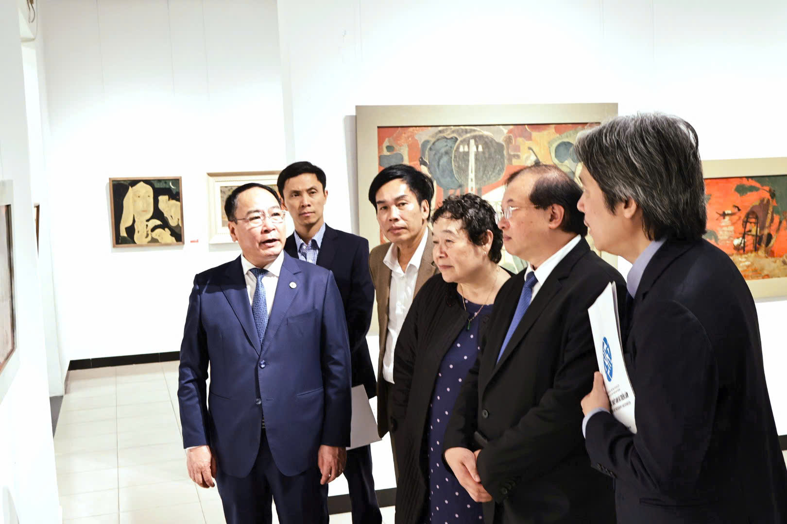 Trưng bày 44 tác phẩm sơn mài chào mừng Đại hội Đảng toàn quốc lần thứ XIV - 3