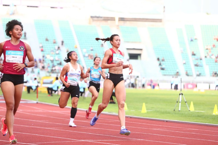 Hotgirl điền kinh Mỹ Tiên "bụng 6 múi", bất ngờ với bản thân dù lỡ tấm HCV - 3