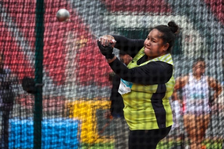 Choáng ngợp SEA Games: Nữ VĐV phá 4 kỷ lục liên tiếp chỉ trong 60 phút - 1