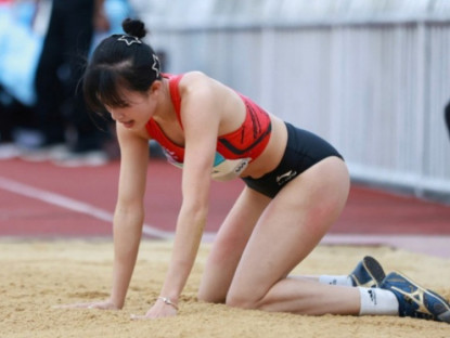 Thể thao - Quả cảm người đẹp Ngọc Hà dính chấn thương vẫn giật huy chương nhảy xa SEA Games