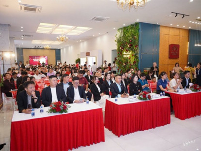 Thông tin doanh nghiệp - Hàng trăm khách hàng tham dự sự kiện khai trương căn hộ mẫu 1PN+ dự án Maison Grand