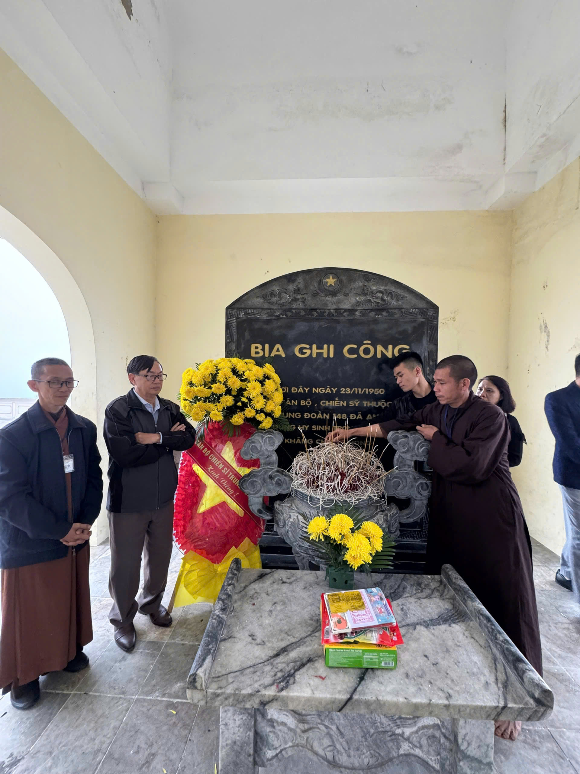 Pha Long nơi biên cương Tổ Quốc (viết nhân kỷ niệm Ngày thành lập Quân đội nhân dân Việt Nam 22/12) - 2