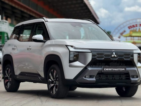 Cận cảnh Mitsubishi Destinator Premium giá từ 780 triệu đồng