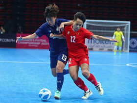 Video bóng đá futsal nữ Việt Nam - Philippines: Người hùng Nguyệt Vi, đoạt vé chung kết (SEA Games)