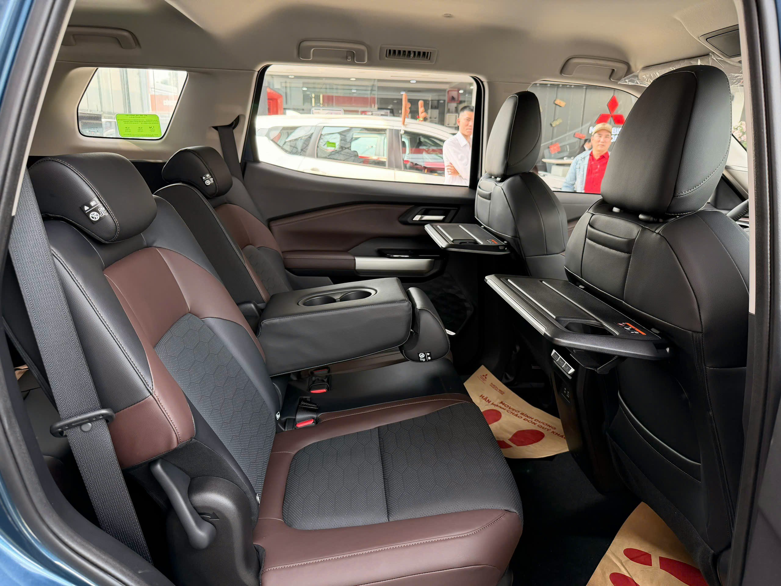 Cận cảnh Mitsubishi Destinator Premium giá từ 780 triệu đồng - 9