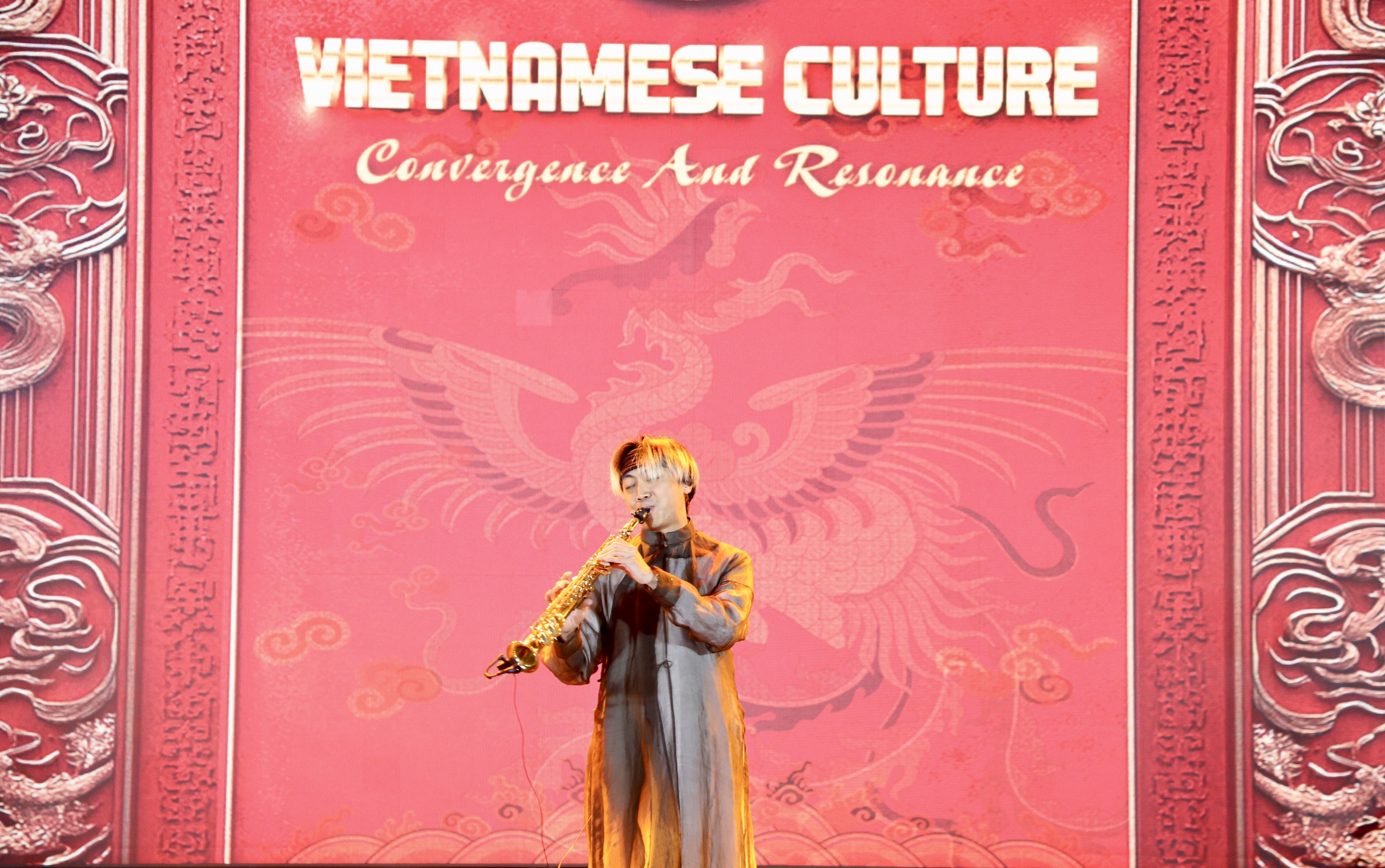 Văn hóa Việt Nam- Hội tụ và lan tỏa - 8