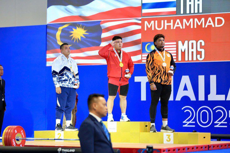 Việt Nam kịch chiến Thái Lan 12 chung kết 17/12: Đỉnh cao Muay, nghẹt thở cử tạ - 4