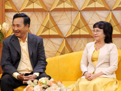 Gia đình - Gặp lại sau 36 năm xa cách, cặp đôi viết tiếp mối duyên dang dở