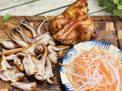 Ẩm thực - Món nhậu tốn mồi từ tai heo, ai cũng tiếc không biết cách làm sớm hơn