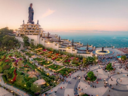 Thông tin doanh nghiệp - Sun World Ba Den Mountain tri ân du khách với combo vé cáp treo chỉ 200.000 đồng