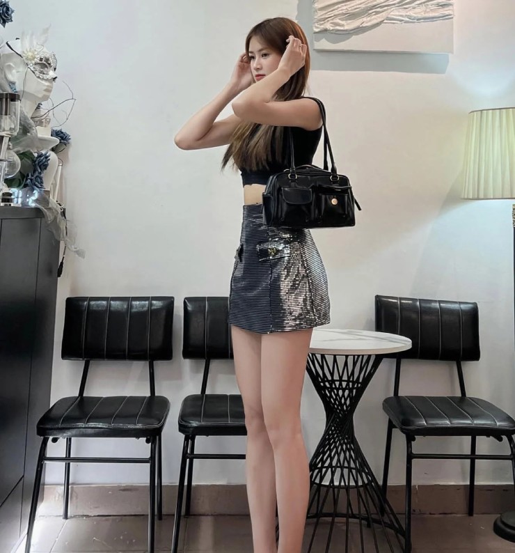 "Hoa khôi đấu kiếm" Ngô Thị Hương cao 1m75, giành huy chương quý giá ở SEA Games - 7