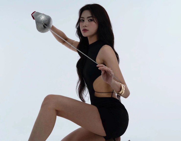 "Hoa khôi đấu kiếm" Ngô Thị Hương cao 1m75, giành huy chương quý giá ở SEA Games - 1