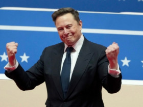 Sau một phán quyết, Elon Musk có thể giàu thêm 56 tỷ USD