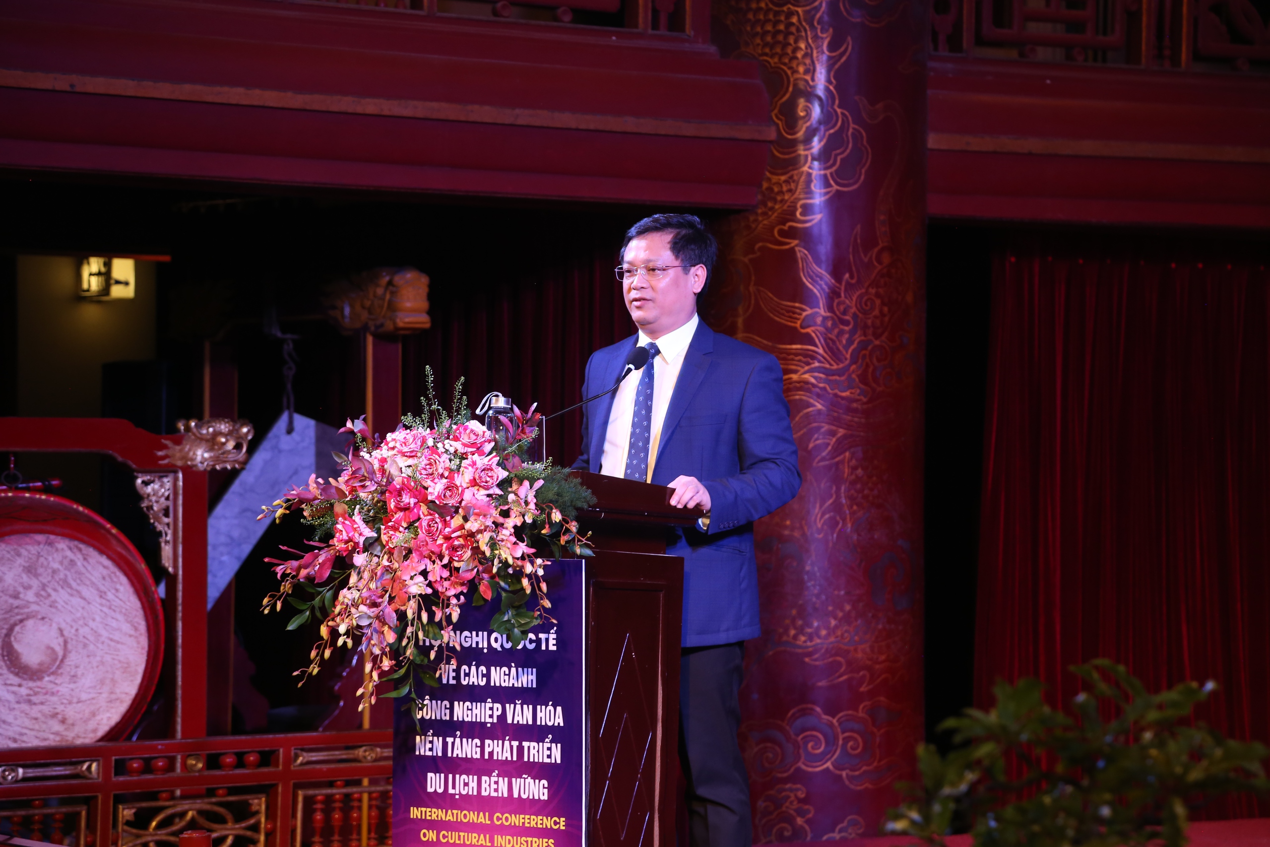 Bàn giải pháp phát triển công nghiệp văn hóa gắn với du lịch - 3