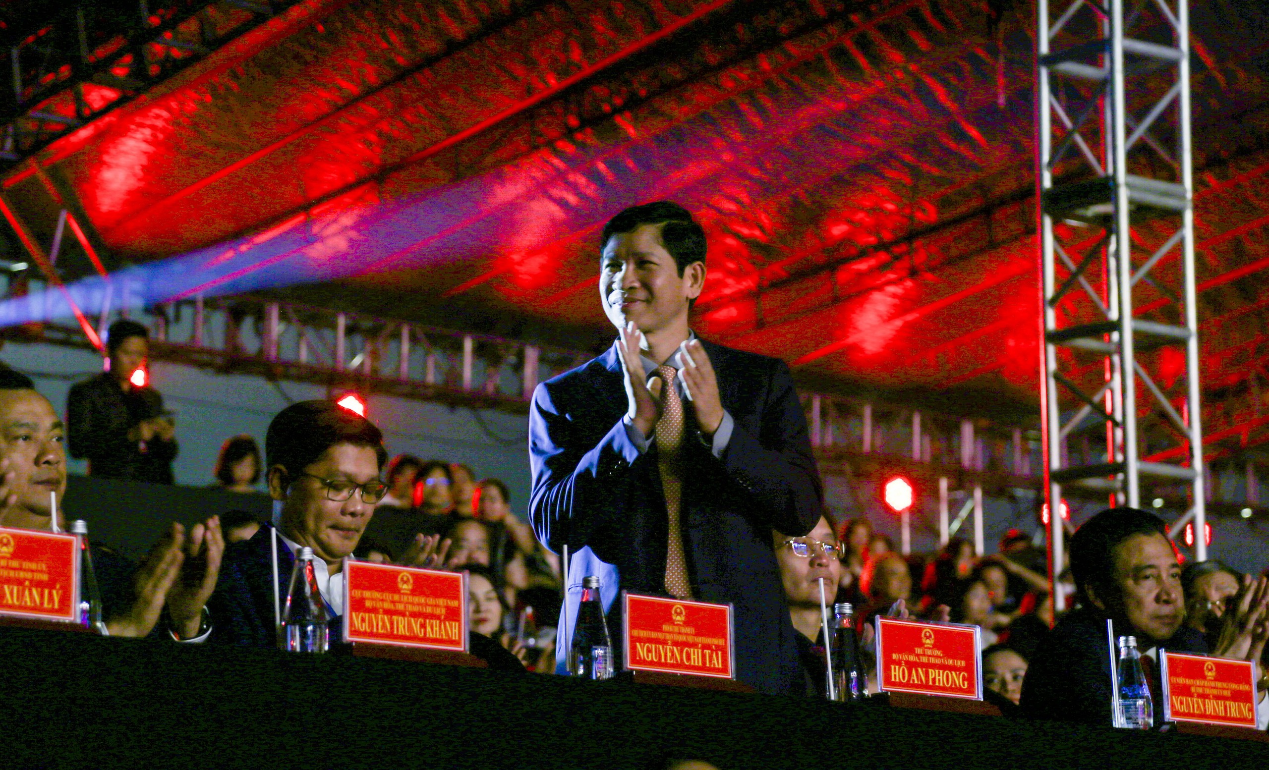 Huế khép lại Năm Du lịch quốc gia 2025 đầy ấn tượng - 1