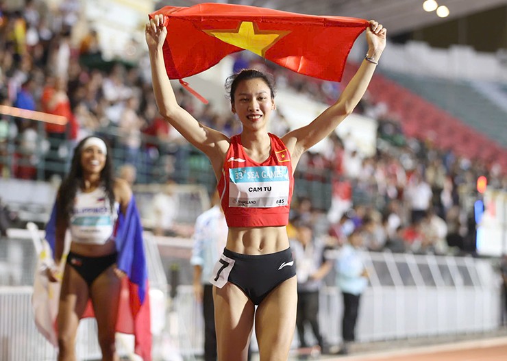 Dàn hot girl mới của điền kinh Việt Nam gây "sốt" SEA Games: Vóc dáng vạn người mê - 8