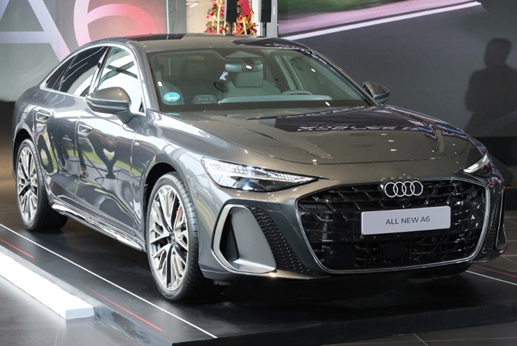 Loạt xe gầm cao tiết kiệm nhiên liệu HOT tháng 12, giá chỉ từ 700 triệu - 4