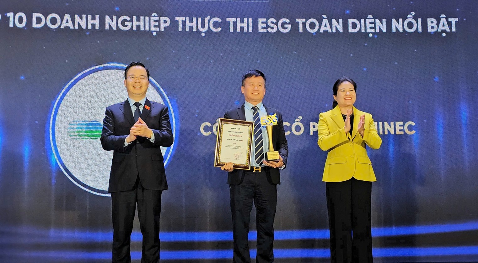 Shinec được vinh danh trong TOP 10 Doanh nghiệp thực thi ESG toàn diện nổi bật tại giải thưởng Vietnam ESG Awards 2025 - 2