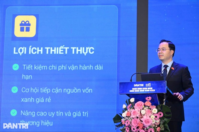 Shinec được vinh danh trong TOP 10 Doanh nghiệp thực thi ESG toàn diện nổi bật tại giải thưởng Vietnam ESG Awards 2025 - 4