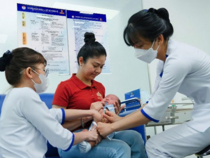 Thông tin doanh nghiệp - Kháng thể đơn dòng phòng RSV được tiêm rộng rãi đầu tiên tại Hệ thống Tiêm chủng VNVC trên toàn quốc