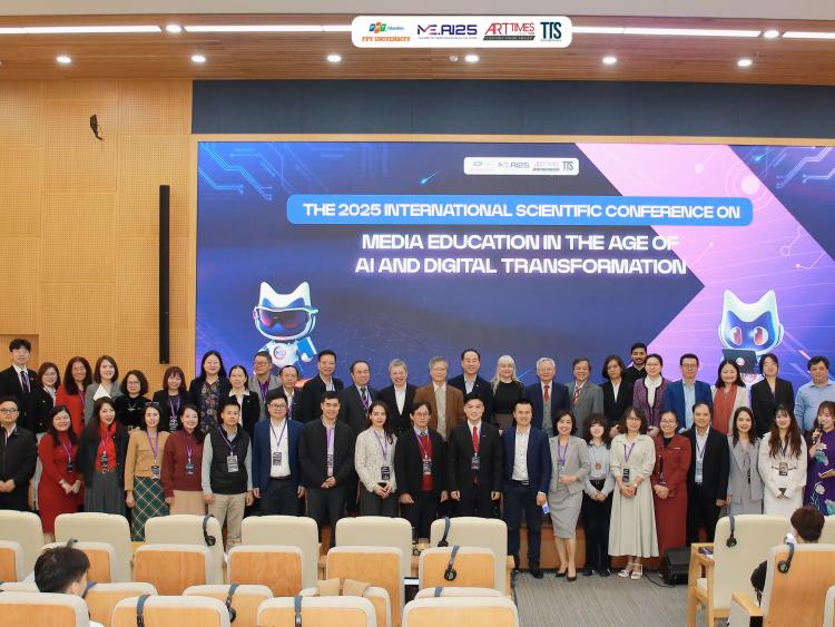 Lan tỏa tinh thần chuyển đổi số trong giáo dục truyền thông tại Việt Nam