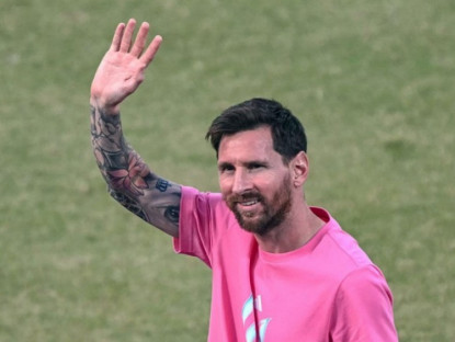 Kinh tế - Danh tính bất ngờ của người tặng Messi chiếc đồng hồ 1,2 triệu USD