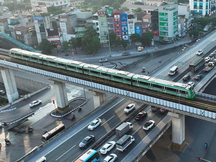 Điểm lại 7 chính sách tác động lớn tới giao thông Việt Nam năm 2025