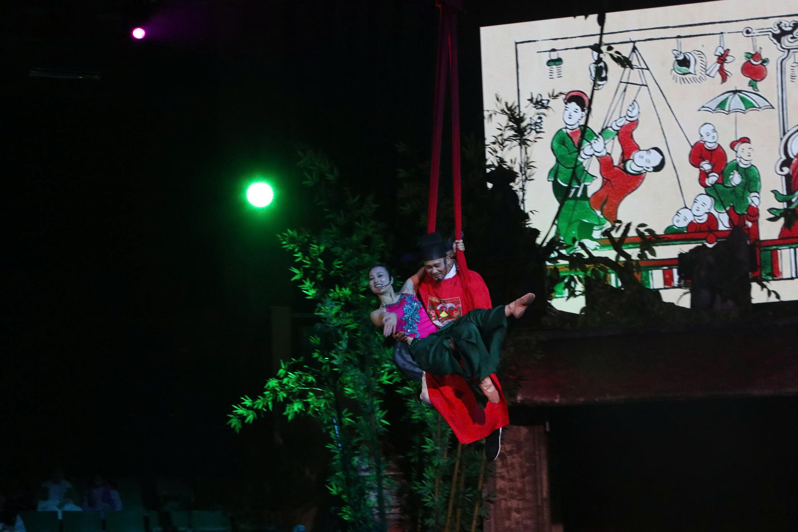 “Đánh thức” di sản tranh dân gian Đông Hồ trên sân khấu xiếc - 7