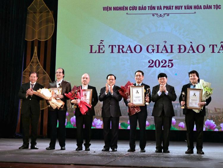 Tôn vinh 14 tập thể, cá nhân, vở diễn xuất sắc tại Giải thưởng Đào Tấn năm 2025