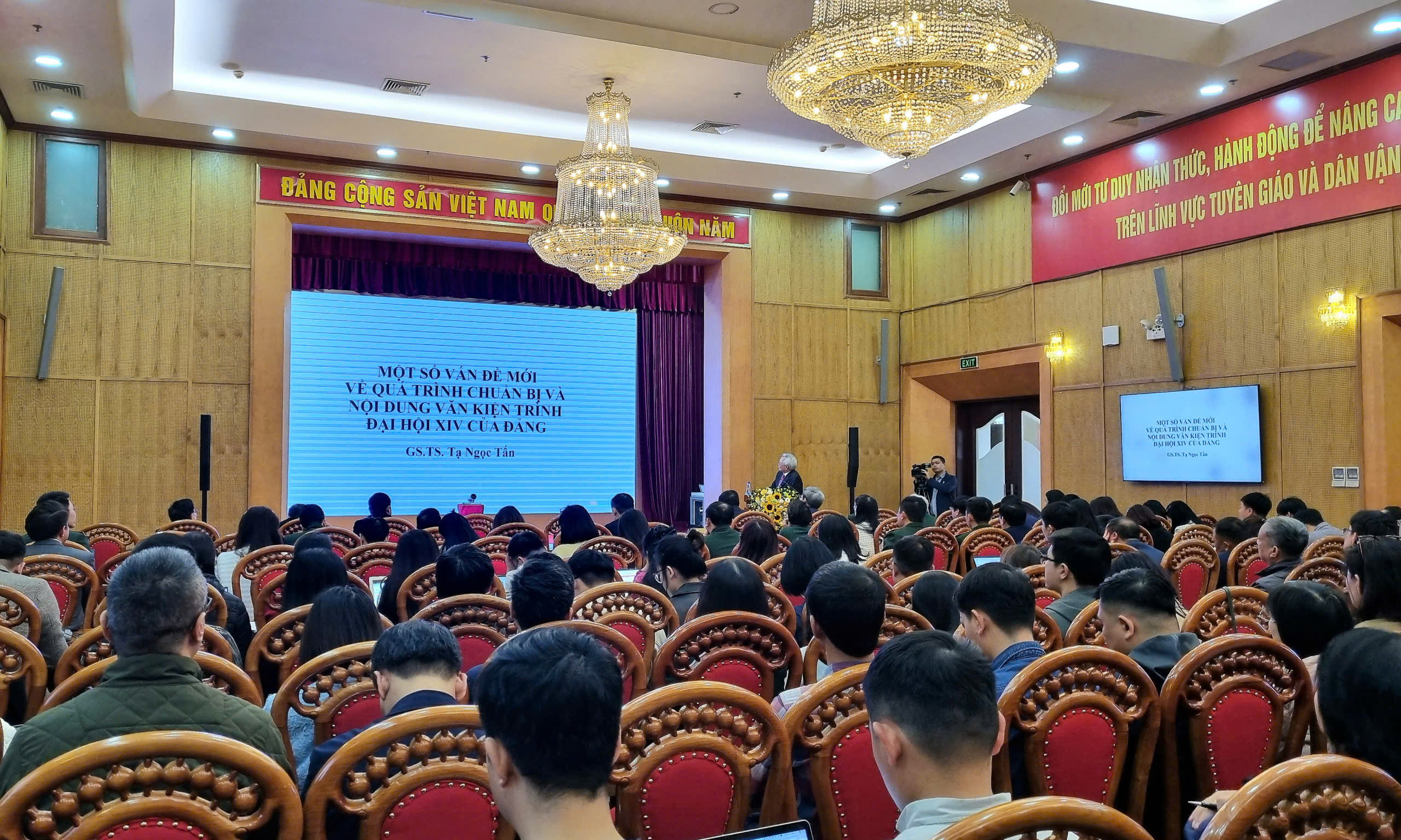 Nâng cao chất lượng và hiệu quả công tác tuyên truyền Đại hội XIV của Đảng - 2